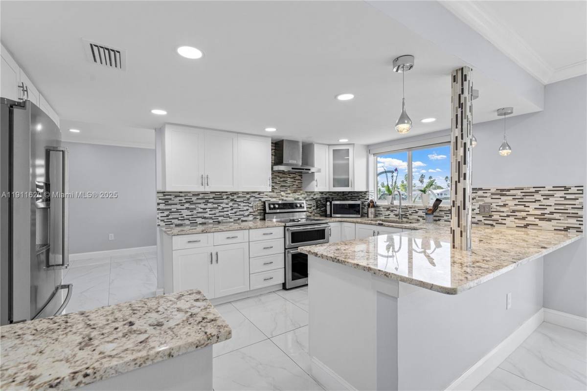 Apartment for rent at 5262 SW 153rd Court, Miami, FL 33185