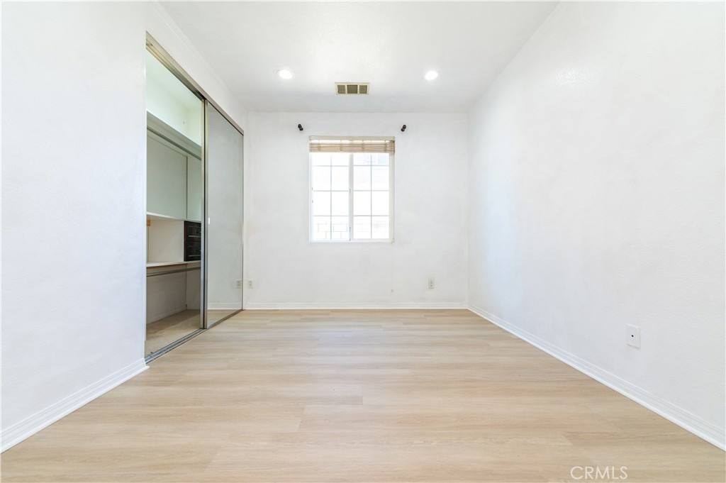 Apartment for rent at 13937 Avenly Glen Way, Corona, CA 92880