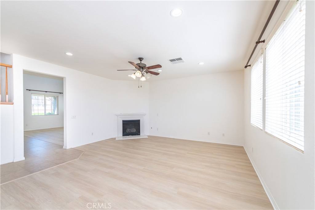 Apartment for rent at 13937 Avenly Glen Way, Corona, CA 92880