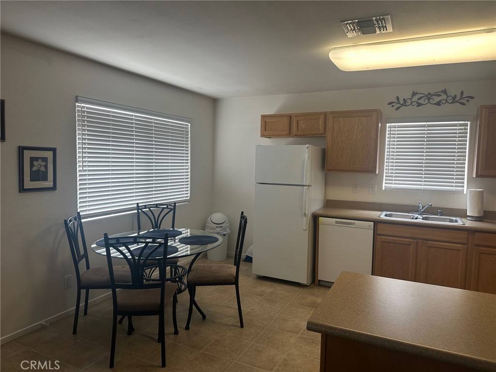Apartment for rent at 73482 Desert Trail Dr #4, Twentynine Palms, CA 92277