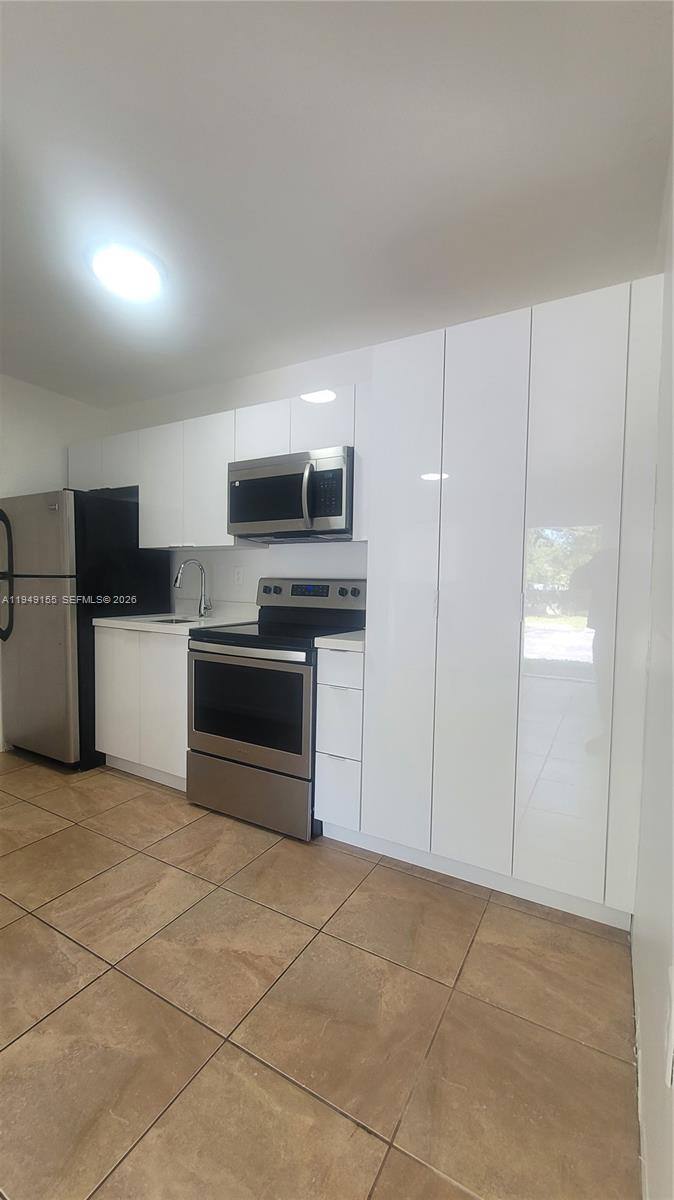 Apartment for rent at 567 NW 90th St #567-3, Miami, FL 33150