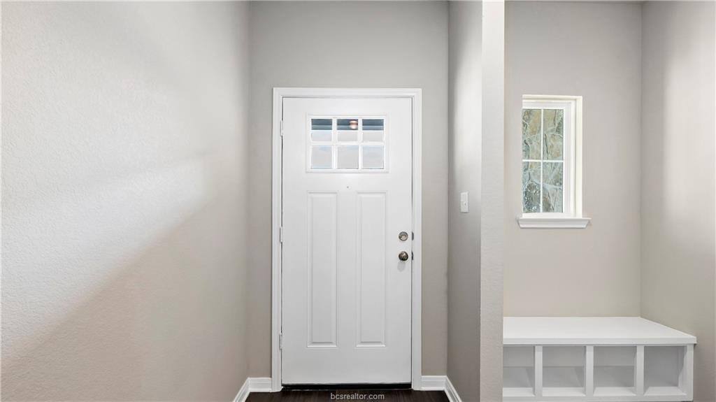 Apartment for rent at 3007 Stevens Dr, Bryan, TX 77803