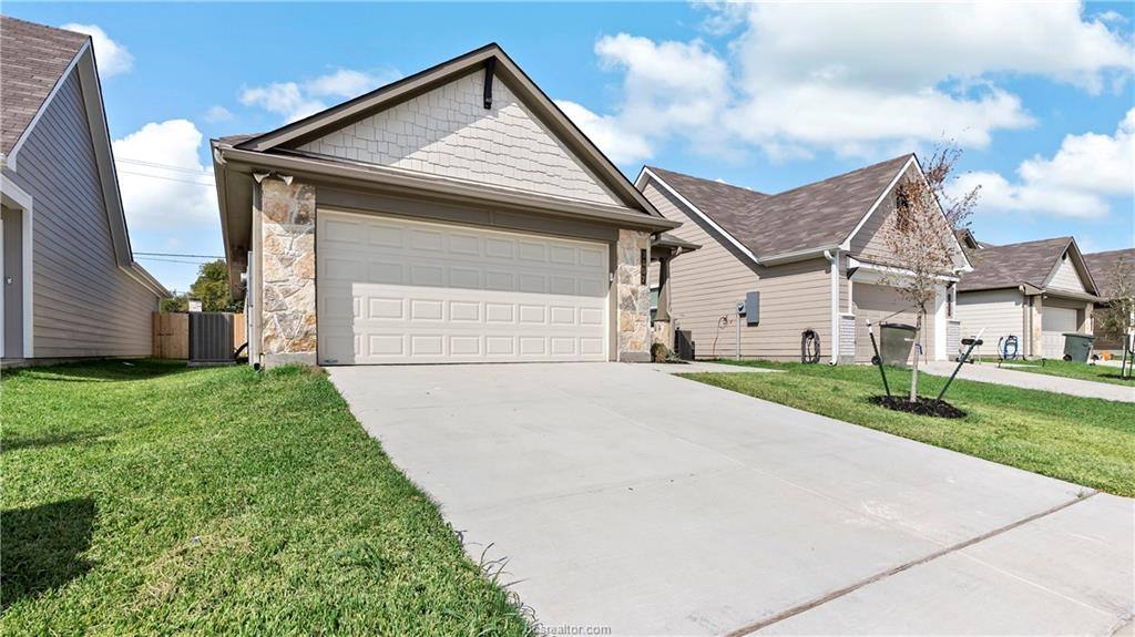Apartment for rent at 3007 Stevens Dr, Bryan, TX 77803