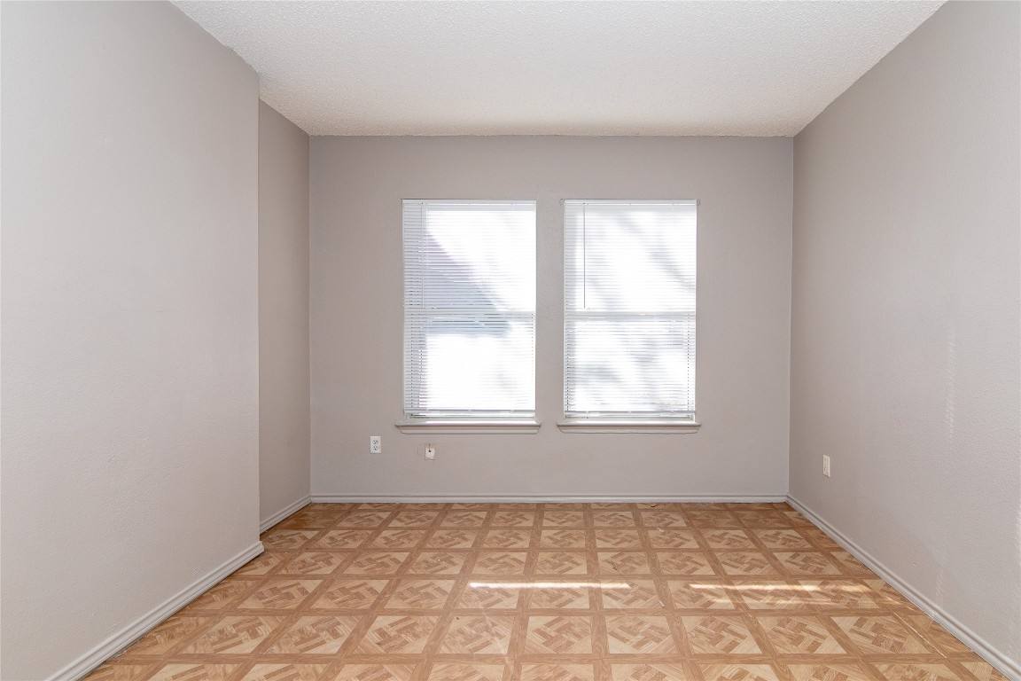 Apartment for rent at 12931 Heyerdahl Dr, Austin, TX 78753