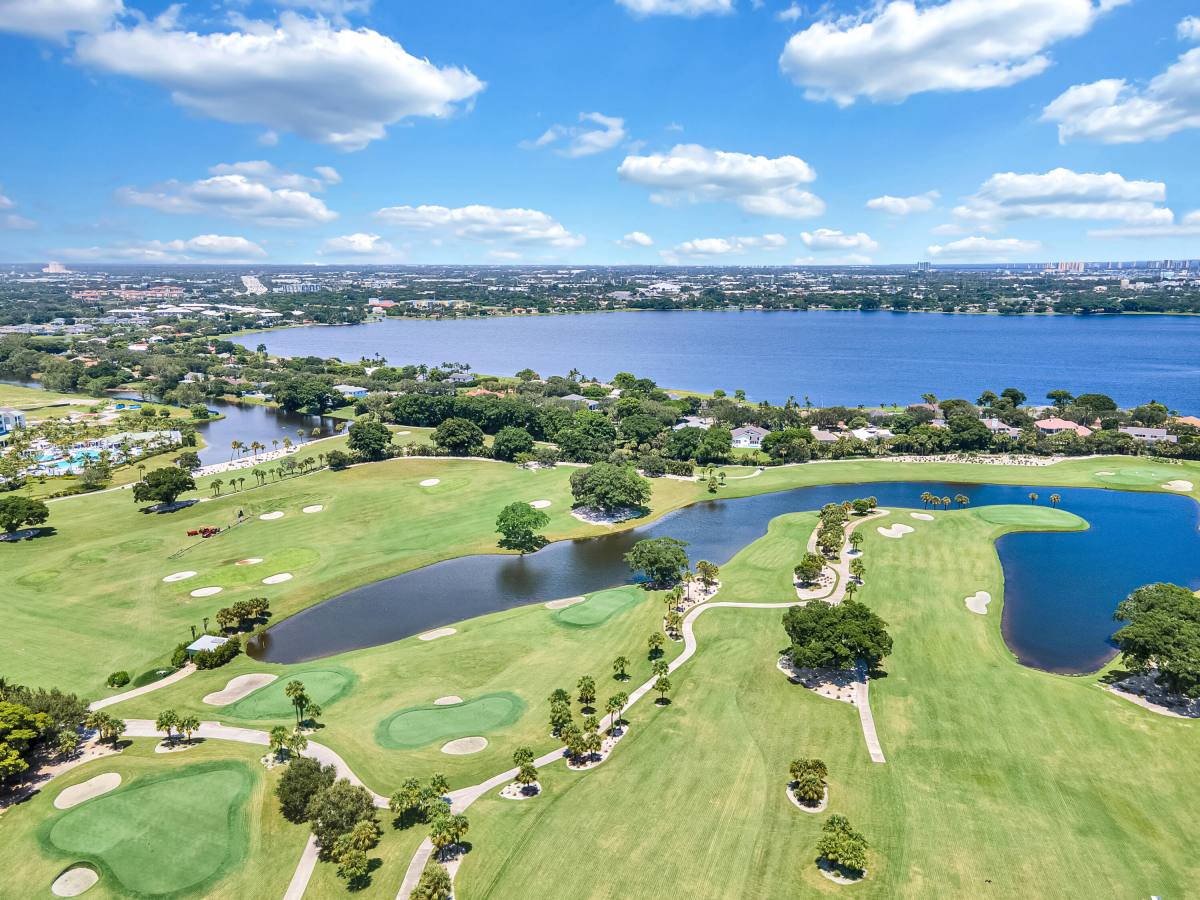 Condo for rent at 2000 Presidential Way #1006, West Palm Beach, FL 33401