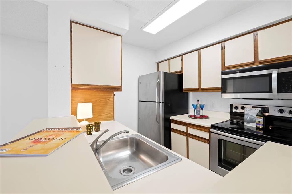 Condo for rent at 2906 S University Dr #10204, Fort Lauderdale, FL 33328