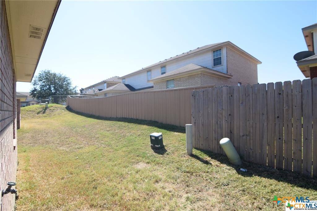 Townhouse for rent at 4002 Doraine Court #4002D, Killeen, TX 76549