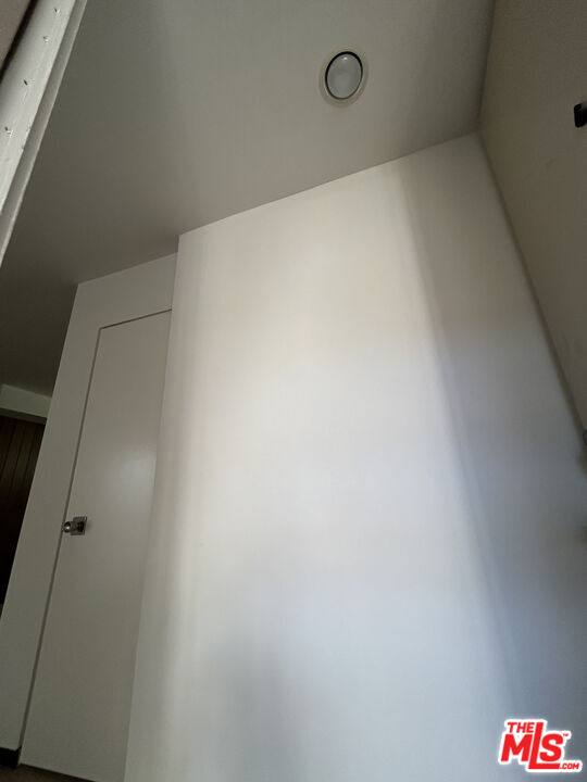 Townhouse for rent at 833 Moraga Dr #833-6, Los Angeles, CA 90049