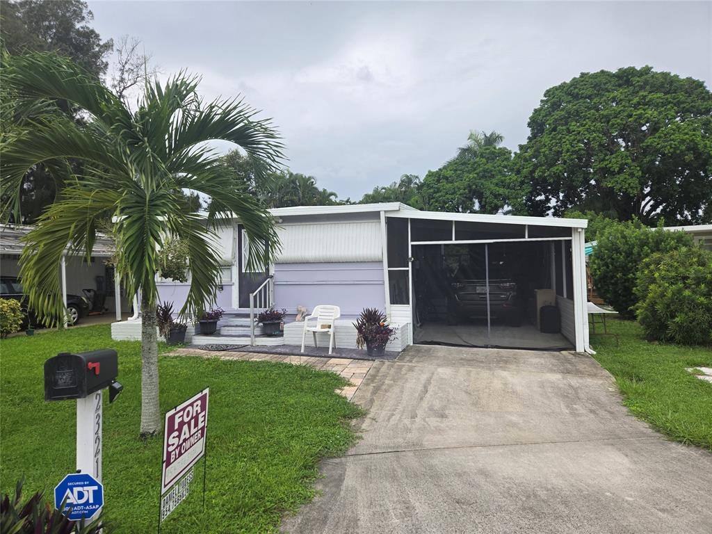 Apartment for rent at 2321 SW 87th Terrace, Fort Lauderdale, FL 33324