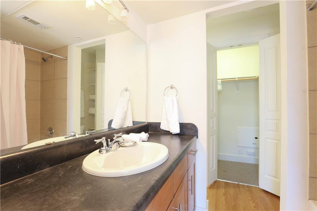Townhouse for rent at 711 W 32nd St #120, Austin, TX 78705