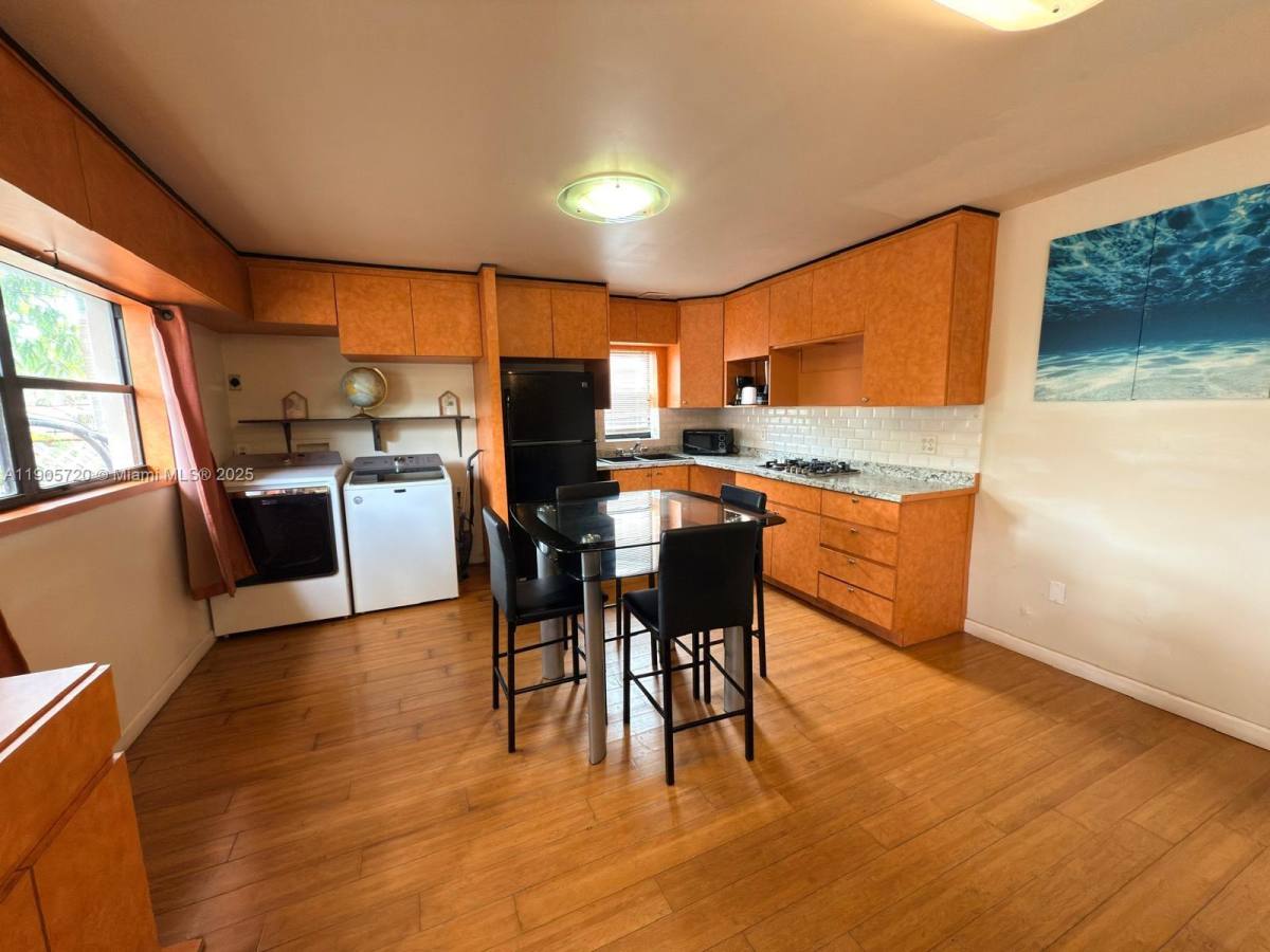 Apartment for rent at 11460 NW 37th St, Fort Lauderdale, FL 33323