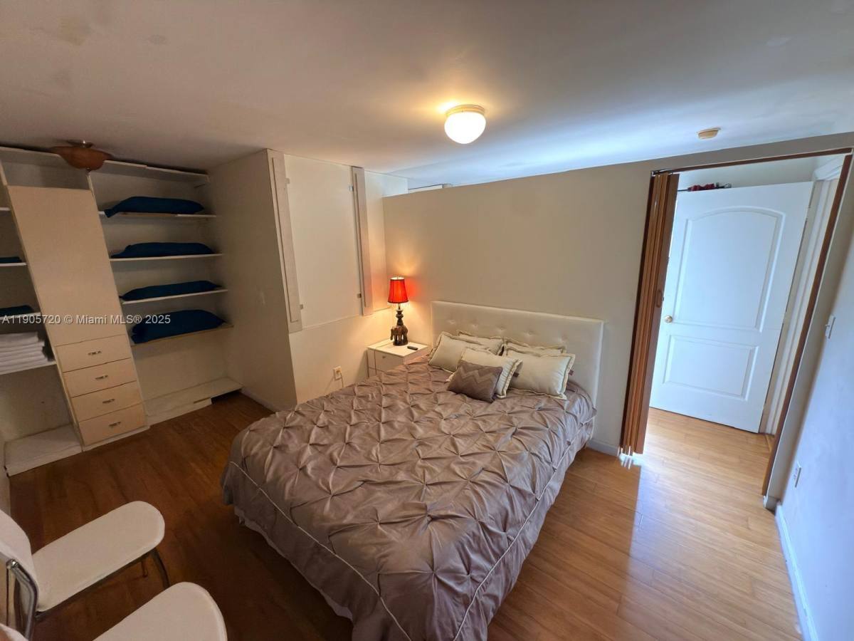 Apartment for rent at 11460 NW 37th St, Fort Lauderdale, FL 33323