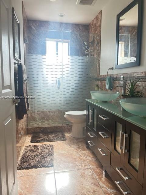 Apartment for rent at 9435 SW 156th Place, Miami, FL 33196