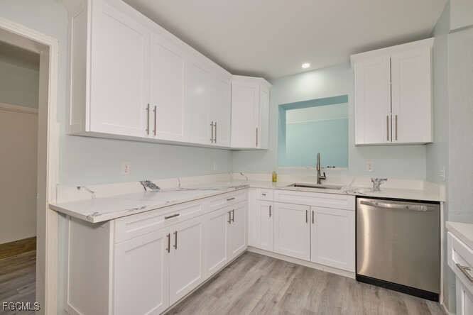 Apartment for rent at 4370 Deleon St, Fort Myers, FL 33901