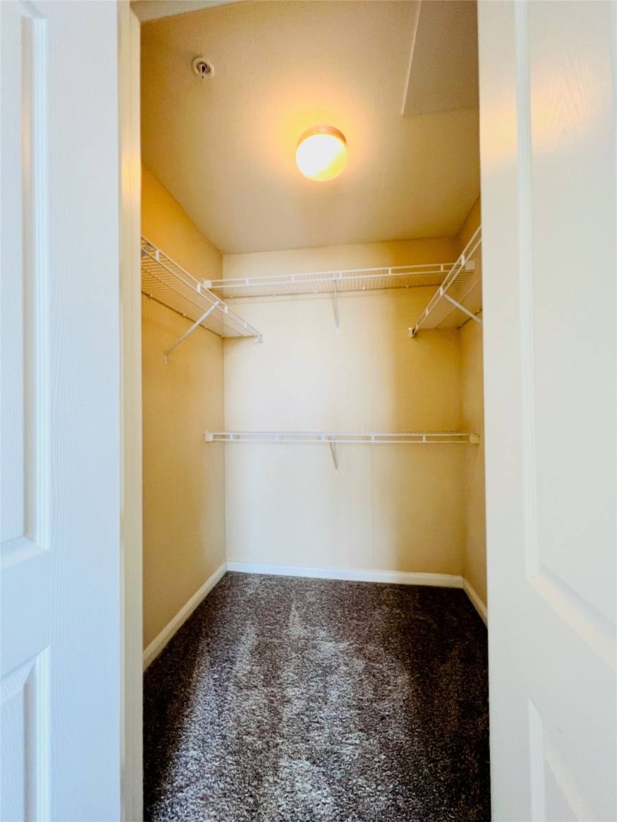 Condo for rent at 7575 Kirby Dr #2401, Houston, TX 77030