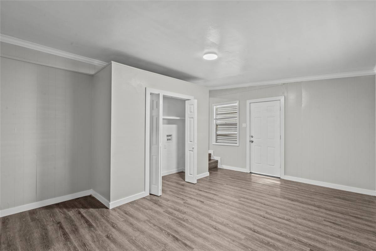 Apartment for rent at 1916 N Logan St, Texas City, TX 77590