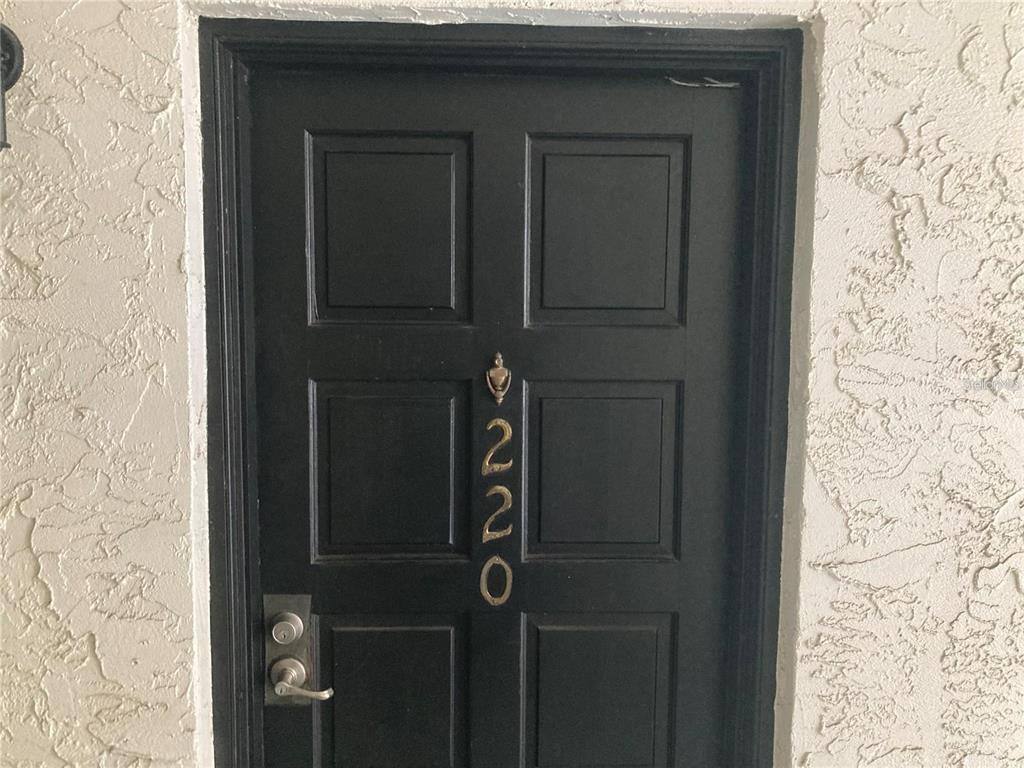 Condo for rent at 4611 W N B St #220, Tampa, FL 33609