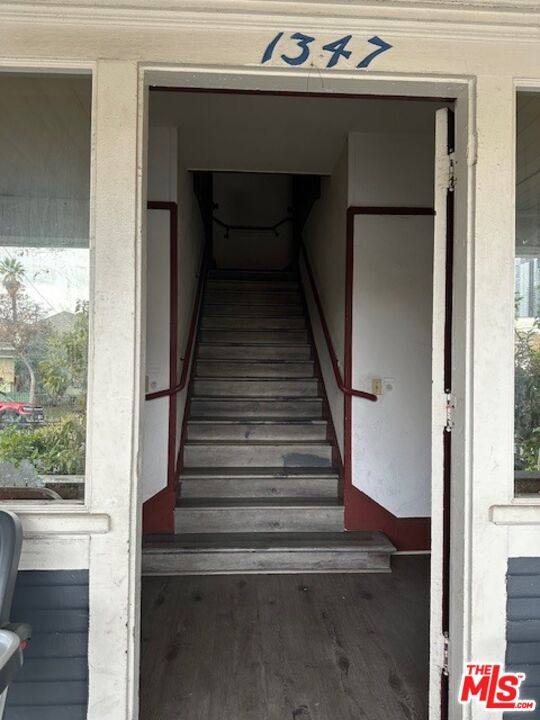 Apartment for rent at 1347 Valencia St, Los Angeles, CA 90015