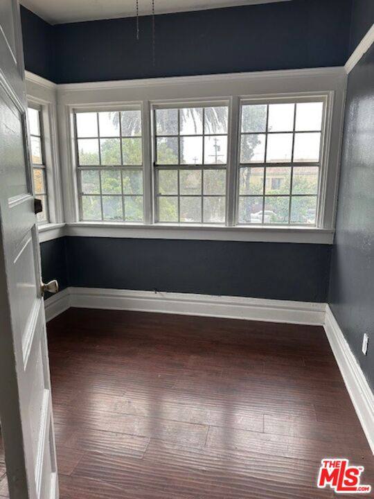 Apartment for rent at 1347 Valencia St, Los Angeles, CA 90015