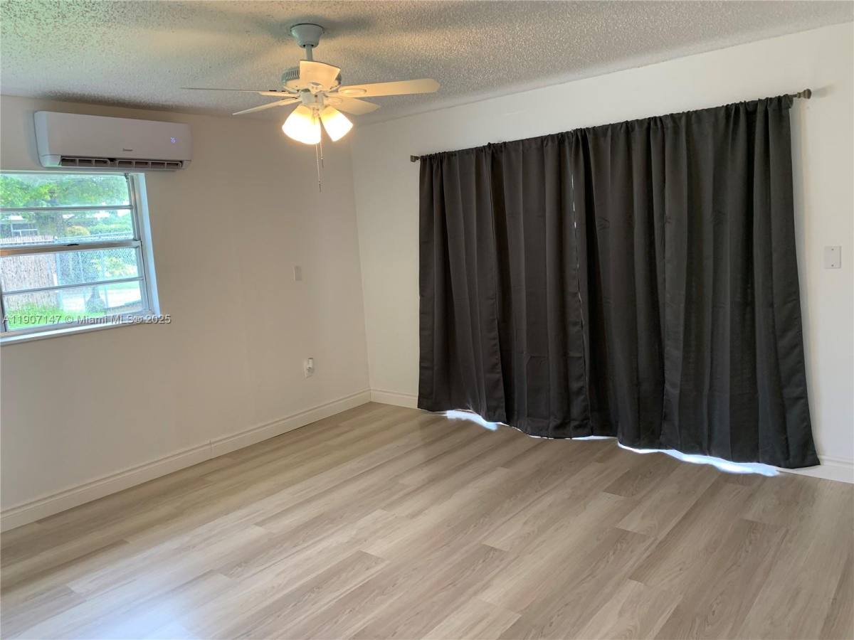 Apartment for rent at 10040 SW 198th St, Miami, FL 33157
