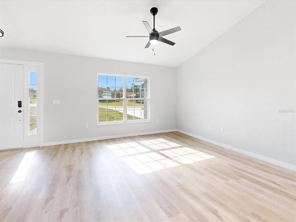 Apartment for rent at 16619 SW 31st Circle, Ocala, FL 34473