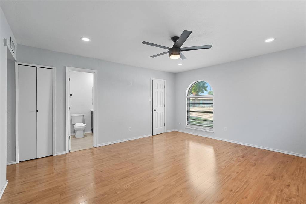 Apartment for rent at 6108 Jennings Dr, The Colony, TX 75056