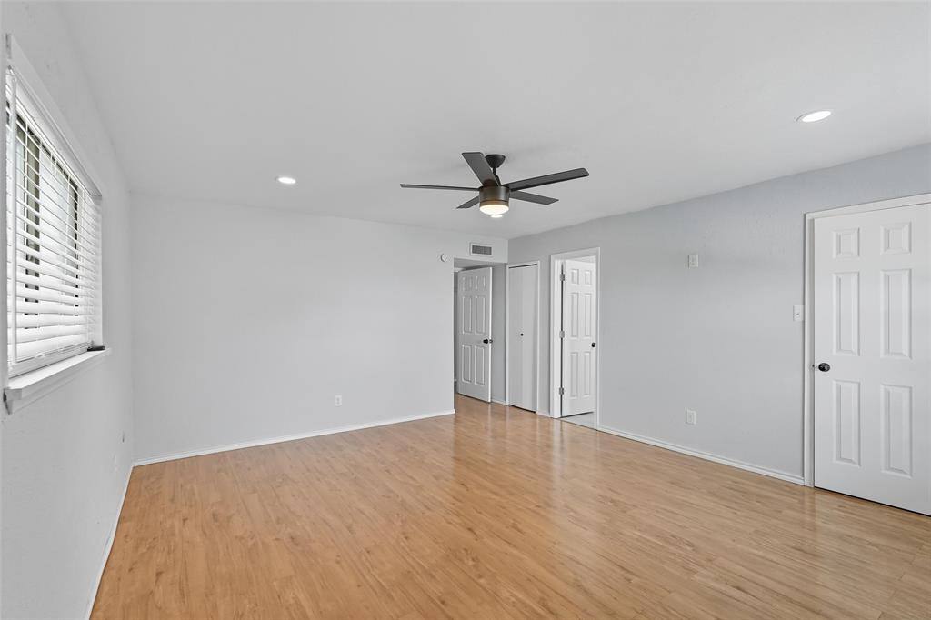 Apartment for rent at 6108 Jennings Dr, The Colony, TX 75056