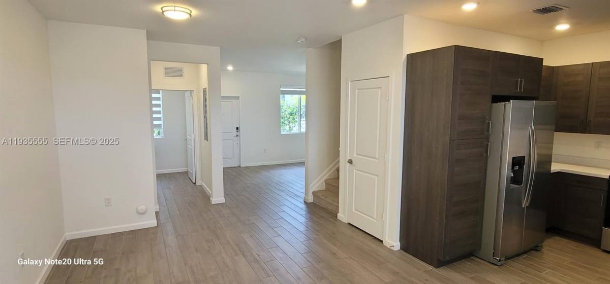 Townhouse for rent at 2459 SE 10th St, Homestead, FL 33035
