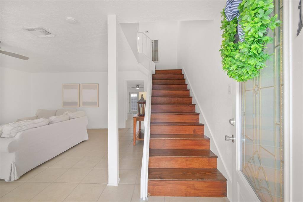 Townhouse for rent at 3371 Continental Dr, Missouri City, TX 77459