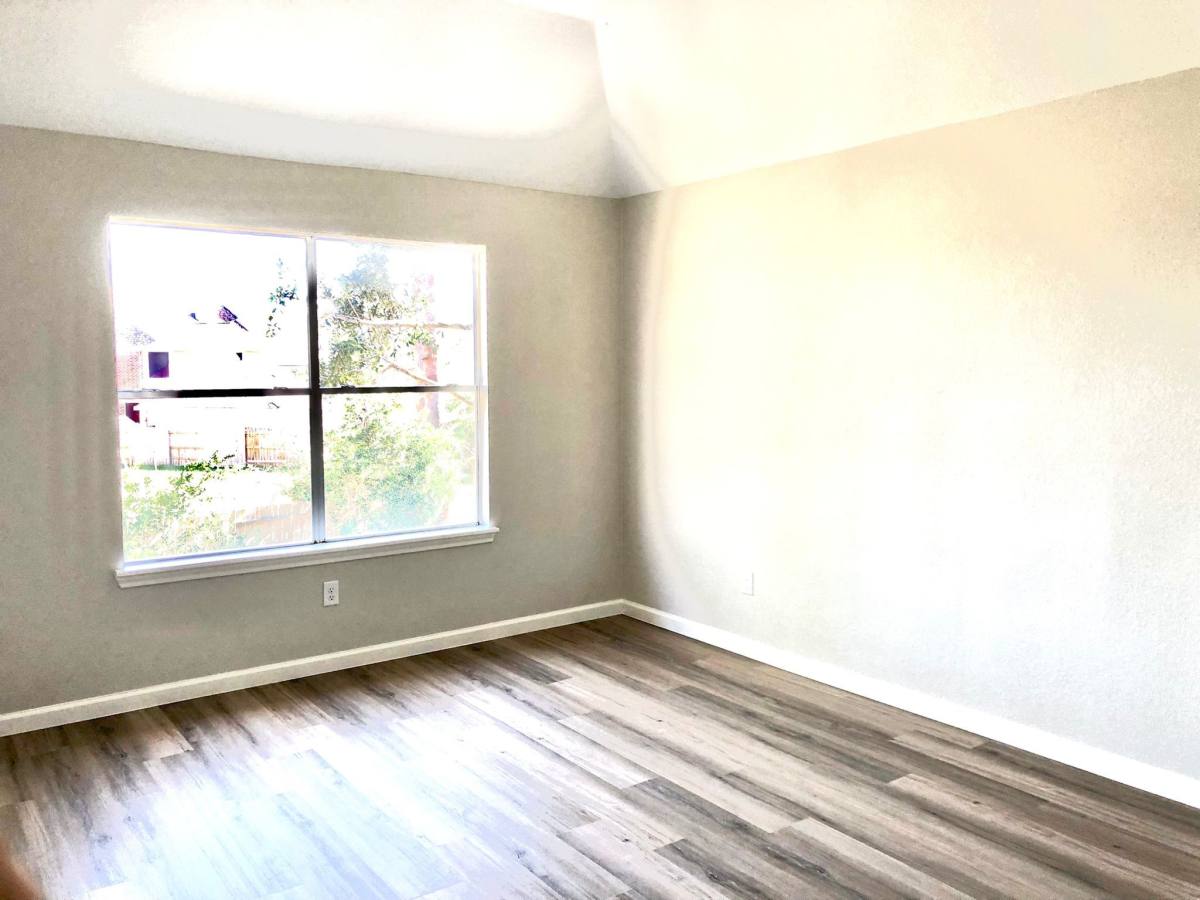 Apartment for rent at 5711 Silver Bay Court, Sugar Land, TX 77479