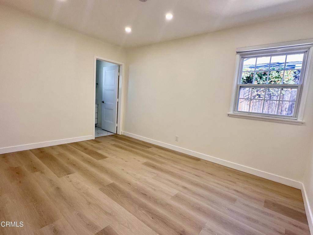 Apartment for rent at 17449 Keswick St, Northridge, CA 91325