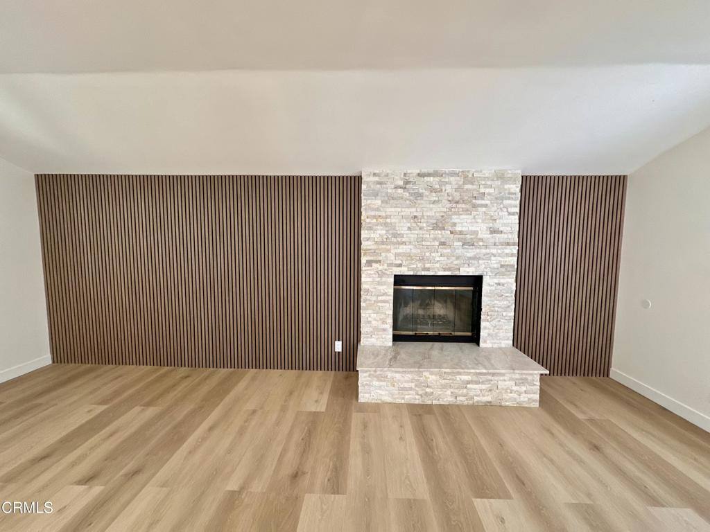 Apartment for rent at 17449 Keswick St, Northridge, CA 91325