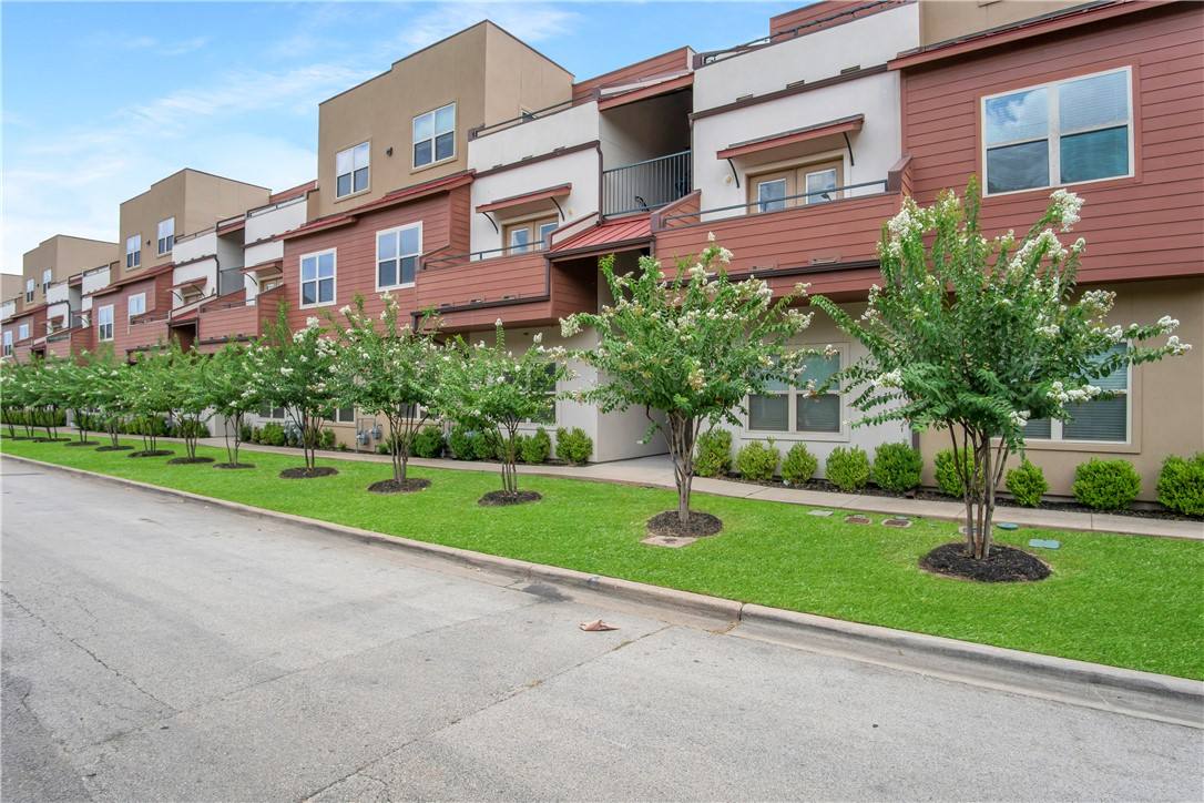 Townhouse for rent at 218 Sterling St #218PRIVATE Balcony, College Station, TX 77840