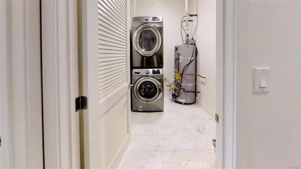 Townhouse for rent at 4461 Tujunga Ave #102, North Hollywood, CA 91602