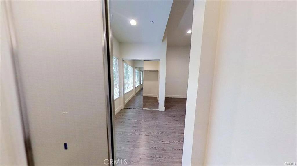 Townhouse for rent at 4461 Tujunga Ave #102, North Hollywood, CA 91602