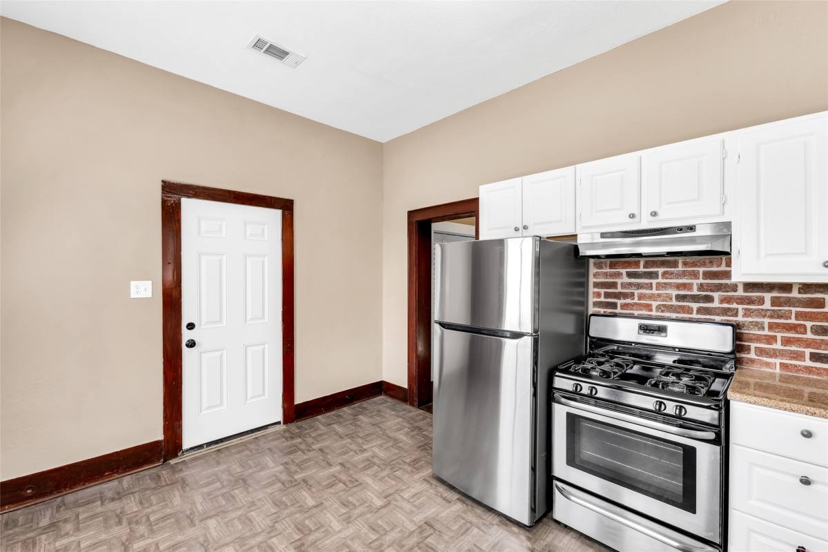 Condo for rent at 3010 Ave Q #3, Galveston, TX 77550