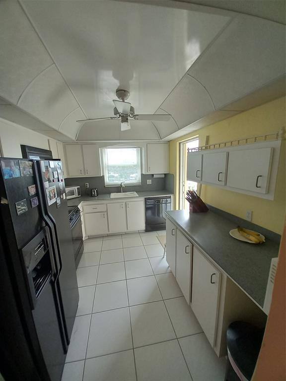 Apartment for rent at 1200 Hibiscus Ave #608, Pompano Beach, FL 33062