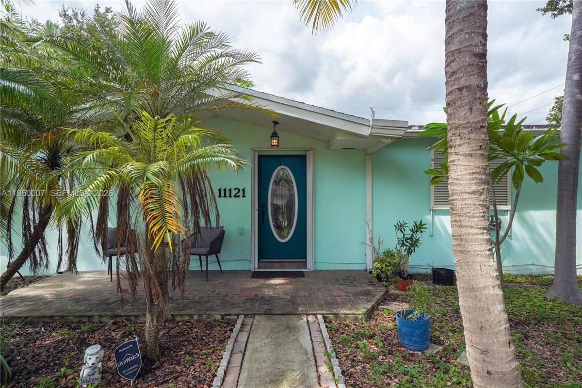 Apartment for rent at 11121 SW 203rd Terrace, Miami, FL 33189