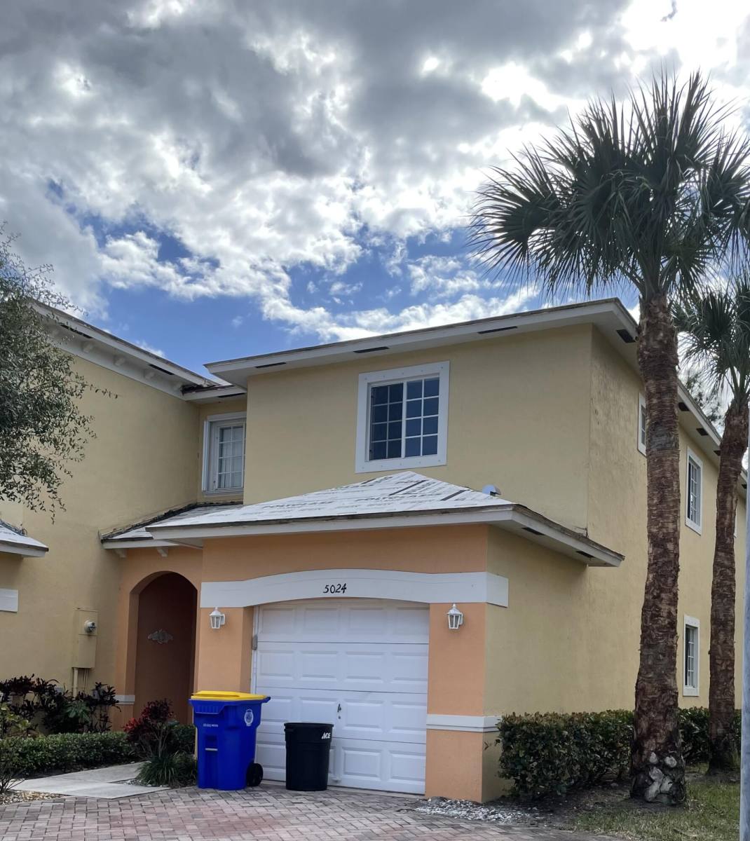 Apartment for rent at 5024 SE Mariner Garden Circle, Stuart, FL 34997