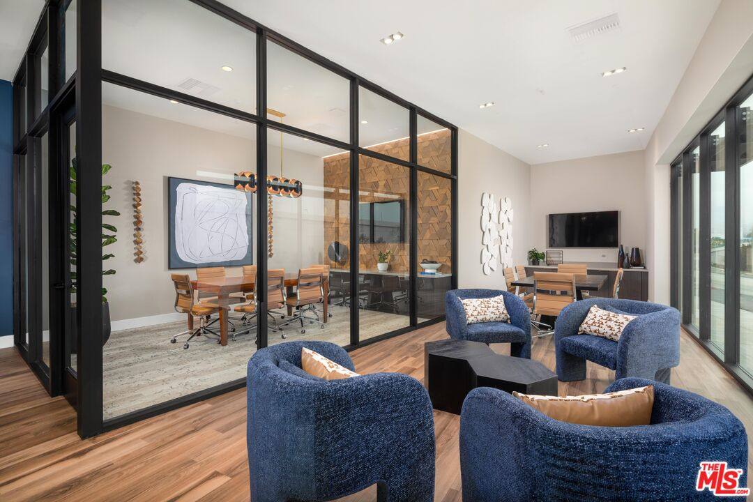 Apartment for rent at 201 N La Brea Ave #314, Inglewood, CA 90301