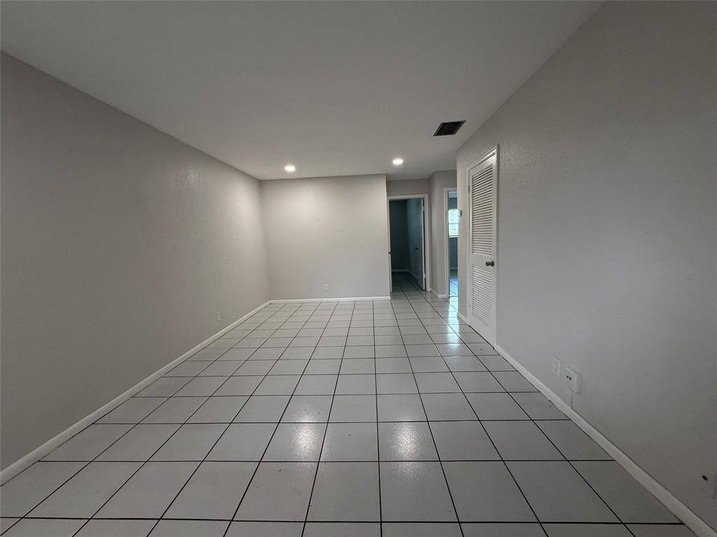 Apartment for rent at 511 W Kalmia Dr #10, West Palm Beach, FL 33403