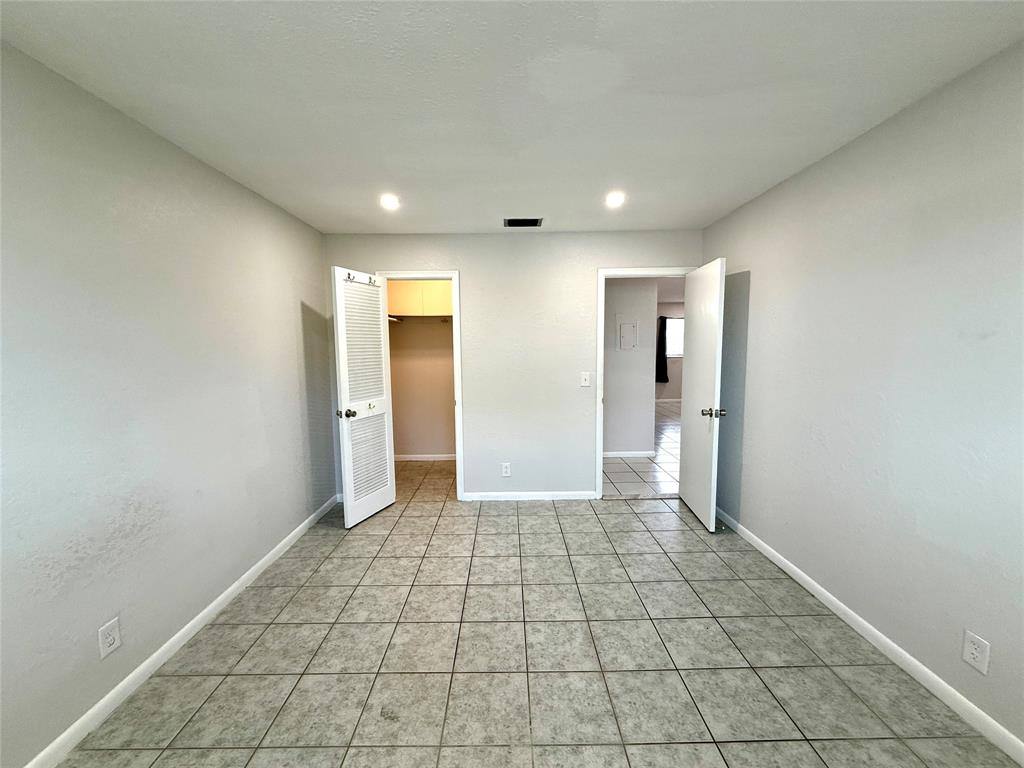Apartment for rent at 511 W Kalmia Dr #10, West Palm Beach, FL 33403