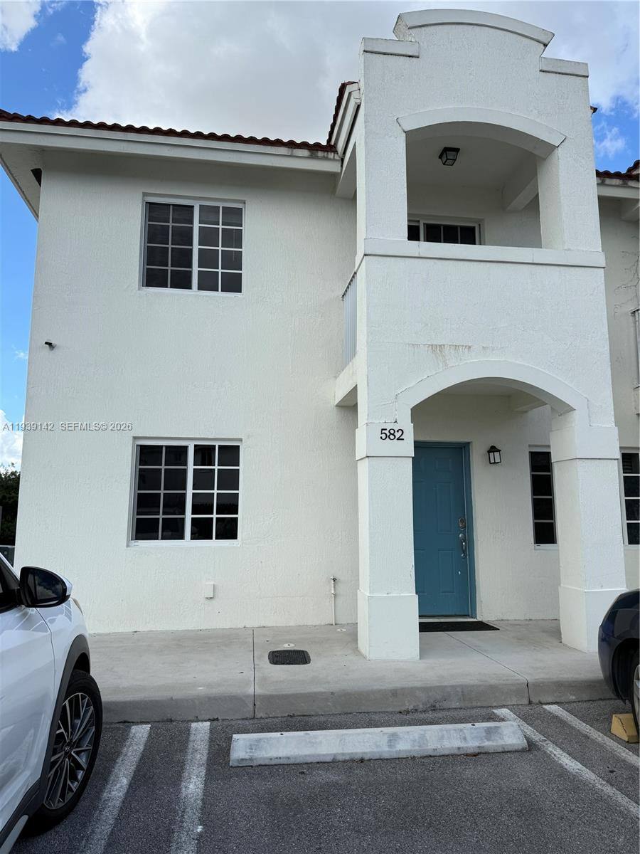 Apartment for rent at 582 SW 2nd Place #582, Homestead, FL 33034