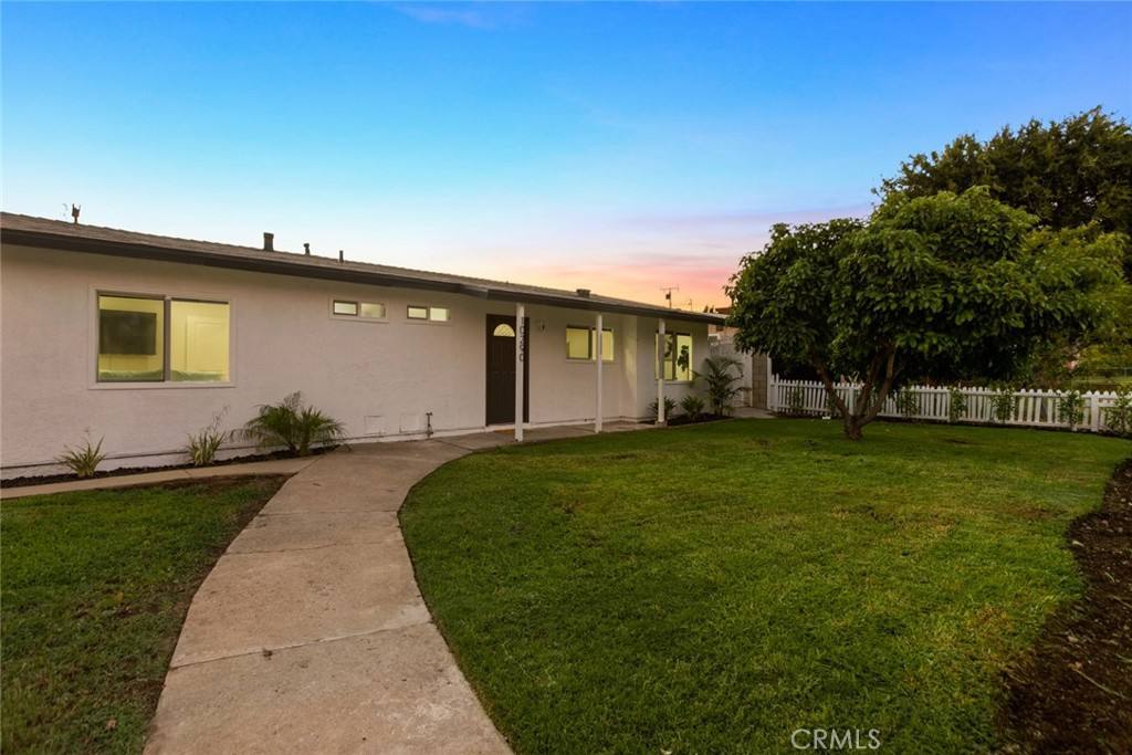 Apartment for rent at 10290 Monte Vista Ave, Montclair, CA 91763