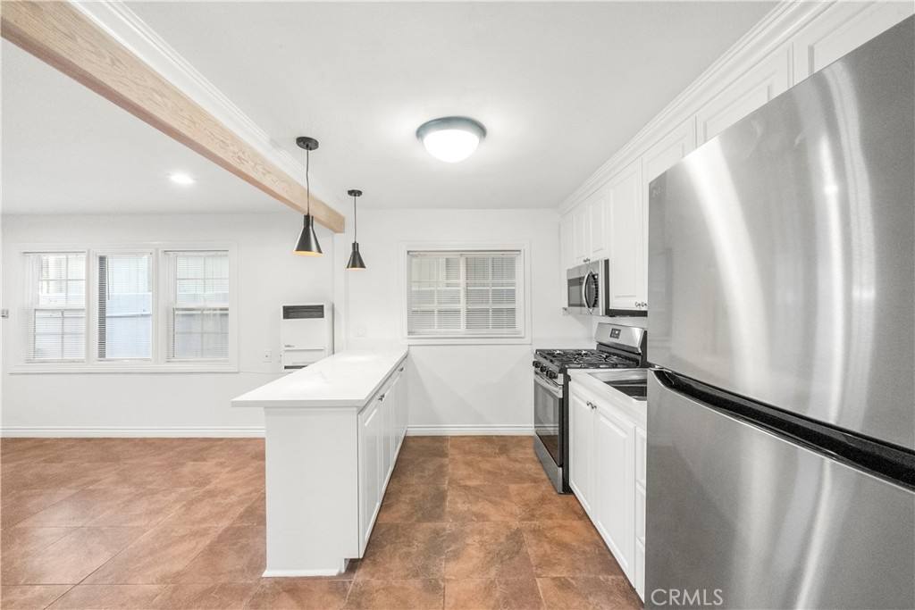 Apartment for rent at 274 Cliff Dr #274-3, Laguna Beach, CA 92651