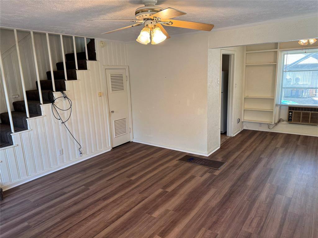 Apartment for rent at 2336 Edwin St, Fort Worth, TX 76110