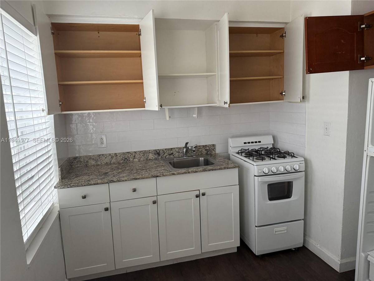 Apartment for rent at 7611 Harding Ave #7, Miami Beach, FL 33141