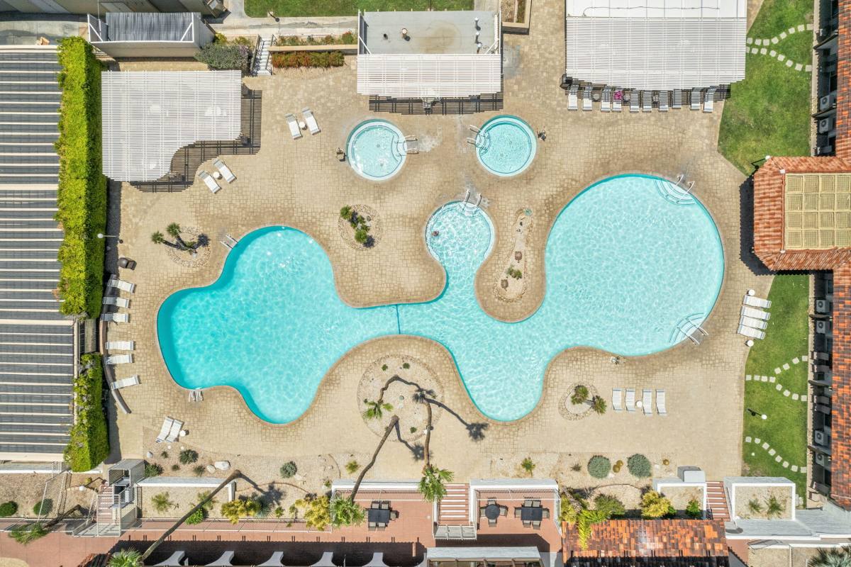 Apartment for rent at 9735 Hoylake Rd, Desert Hot Springs, CA 92240