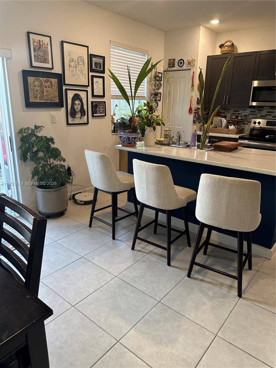 Townhouse for rent at 2615 SE 12th St, Homestead, FL 33035