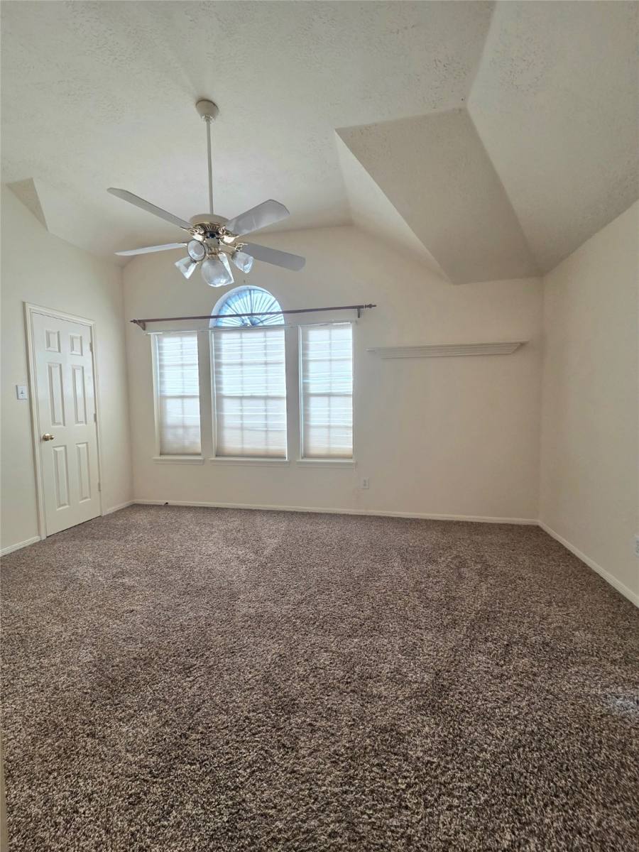 Apartment for rent at 107 High Meadows Dr #107, Sugar Land, TX 77479